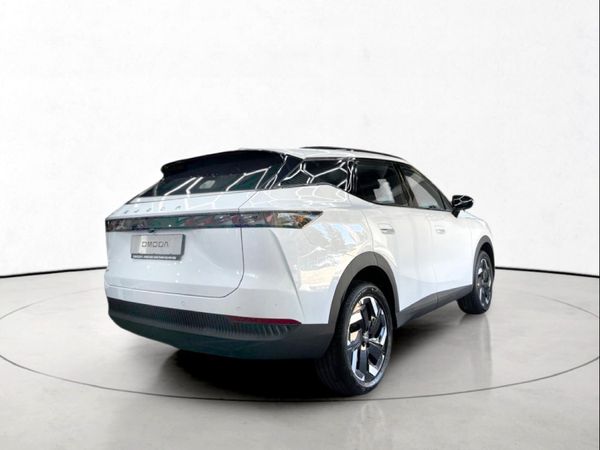 2026-Omoda-C7-16T-Elegance image:3