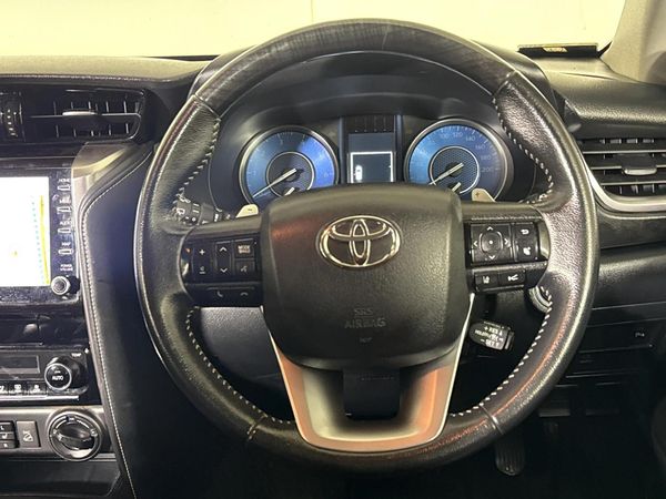 2021-Toyota-Fortuner-28-GD-6-4x4-VX-Auto image:12