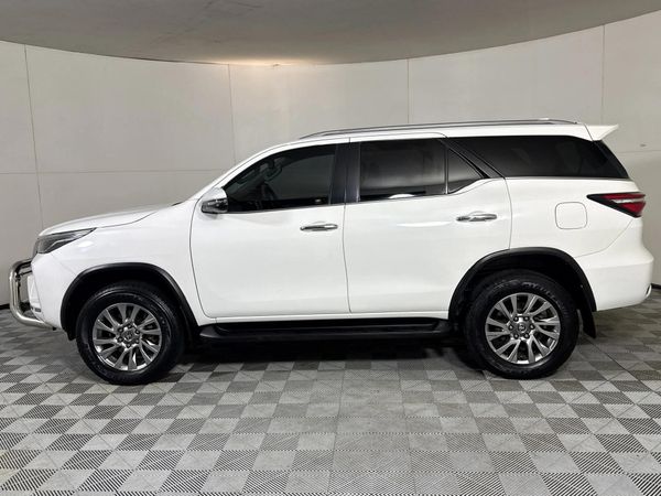 2021-Toyota-Fortuner-28-GD-6-4x4-VX-Auto image:18
