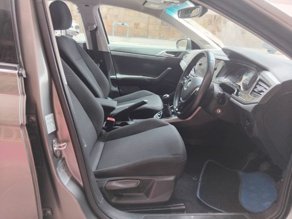 2020-Volkswagen-Polo-10-TSI-Comfortline image:11