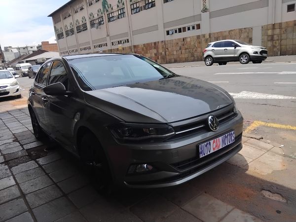 2020-Volkswagen-Polo-10-TSI-Comfortline image:1