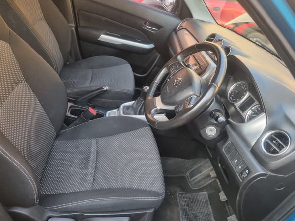 2017-Suzuki-Vitara-16-GL image:8