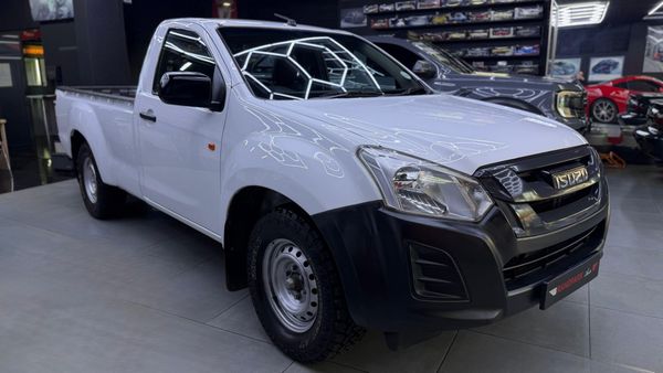 2023-Isuzu-D-Max-250C-Fleetside-Single-Cab image:2