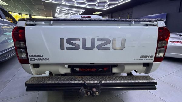 2023-Isuzu-D-Max-250C-Fleetside-Single-Cab image:4