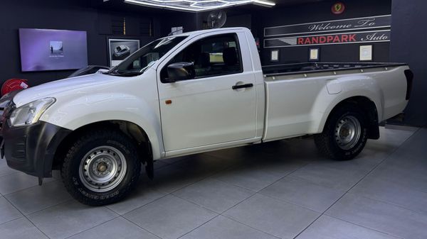 2023-Isuzu-D-Max-250C-Fleetside-Single-Cab image:8