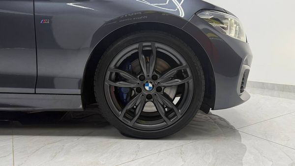 2018-BMW-1-Series-M140i-5-dr-Auto image:26