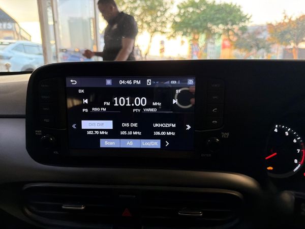 2024-Hyundai-Grand-i10-10-Motion image:12