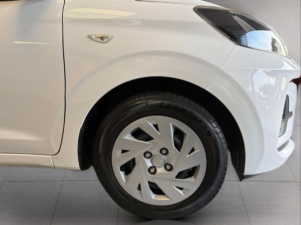 2024-Hyundai-Grand-i10-10-Motion image:6