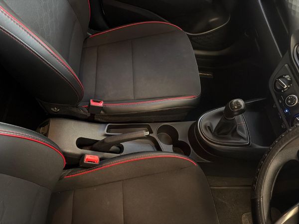 2024-Hyundai-Grand-i10-10-Motion image:7