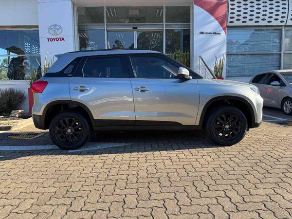 2023-Toyota-Urban-Cruiser-15-Xs image:3