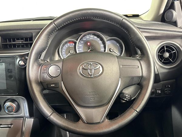 2017-Toyota-Corolla-16-Prestige-Auto image:12
