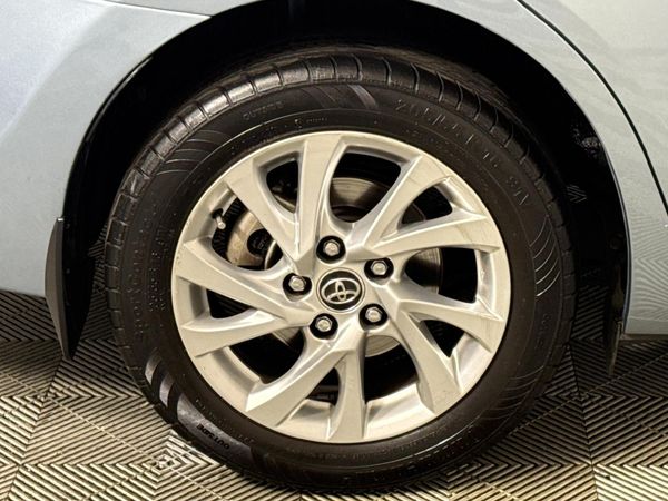 2017-Toyota-Corolla-16-Prestige-Auto image:7