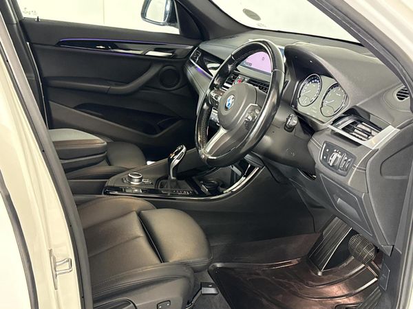 2022-BMW-X1-sDrive18i-M-Sport-Auto image:9