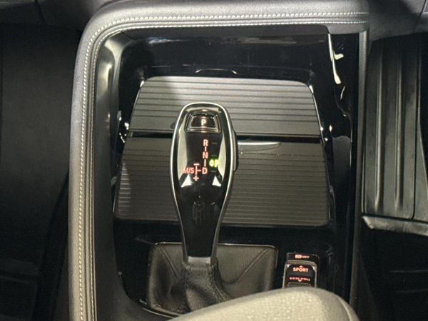 2022-BMW-X1-sDrive18i-M-Sport-Auto image:10