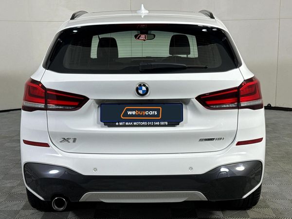2022-BMW-X1-sDrive18i-M-Sport-Auto image:18