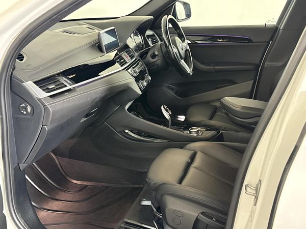 2022-BMW-X1-sDrive18i-M-Sport-Auto image:8