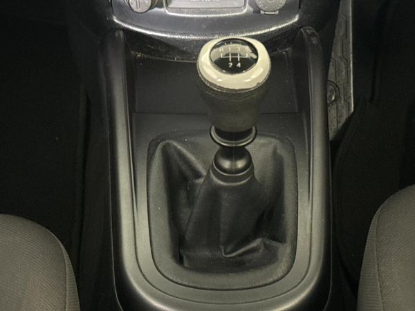 2011-Kia-Soul-16 image:10