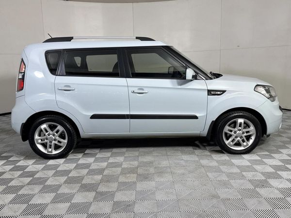 2011-Kia-Soul-16 image:17