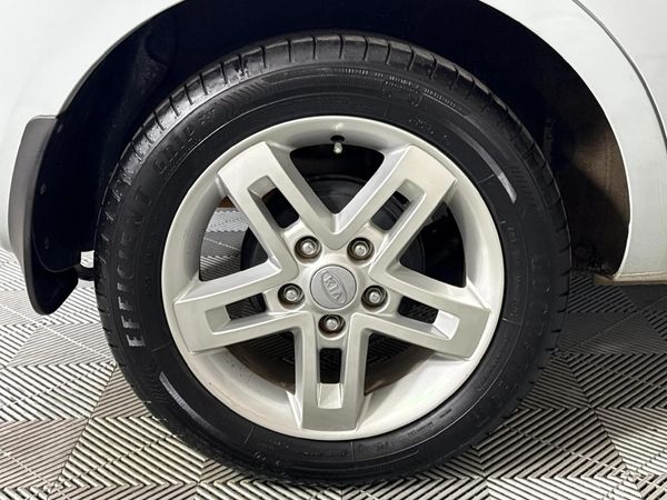 2011-Kia-Soul-16 image:6