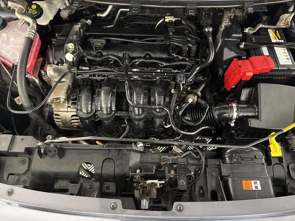 2018-Ford-Figo-15-Trend-5-dr image:11