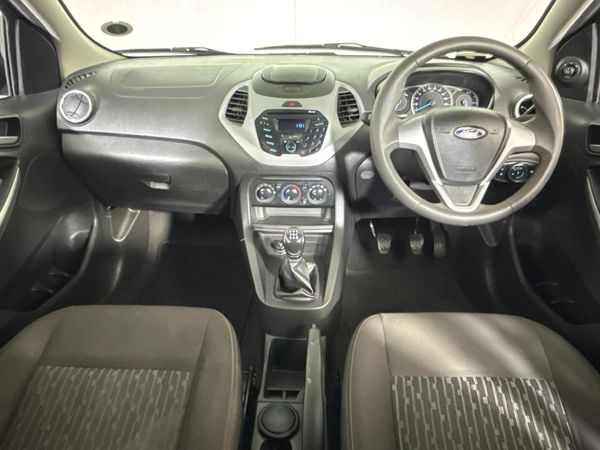 2018-Ford-Figo-15-Trend-5-dr image:1