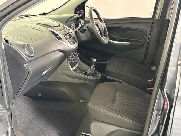 2018-Ford-Figo-15-Trend-5-dr image:8