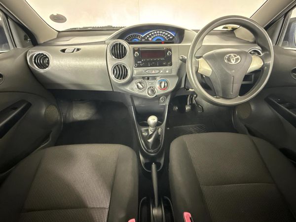 2016-Toyota-Etios-15-XS image:1