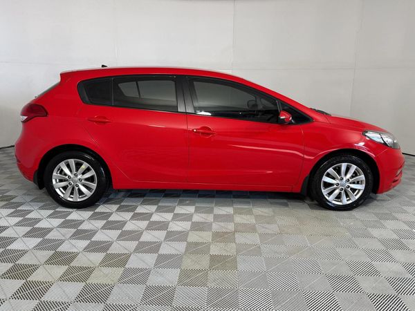 2016-Kia-Cerato-20-EX-5-dr image:15