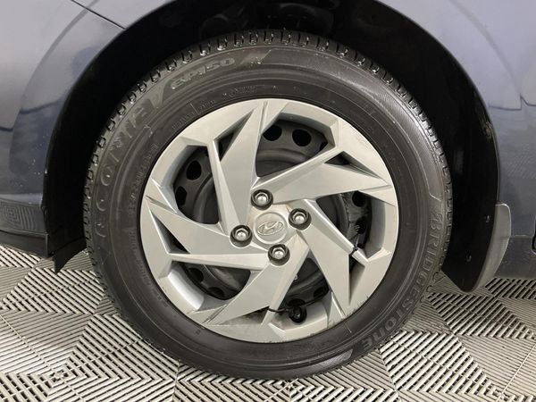 2021-Hyundai-i20-14-Motion-Auto image:4