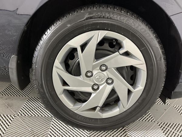 2021-Hyundai-i20-14-Motion-Auto image:5