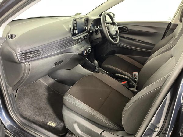 2021-Hyundai-i20-14-Motion-Auto image:8