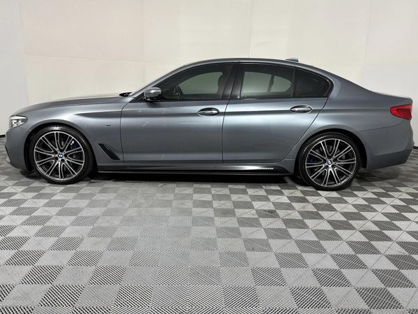 2017-BMW-5-Series-540i-M-Sport-Auto image:18