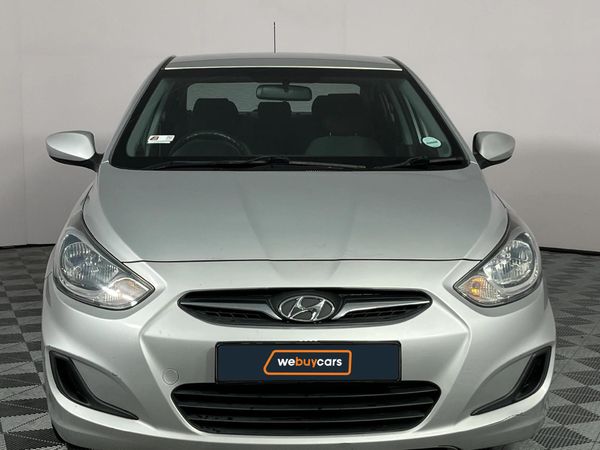 2014-Hyundai-Accent-16-GL-Motion image:13
