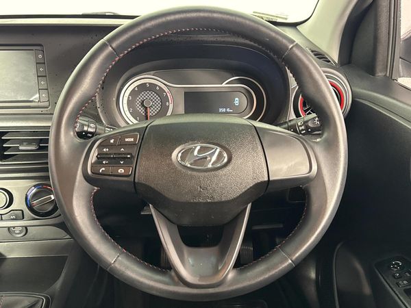 2021-Hyundai-Grand-i10-10-Fluid image:9