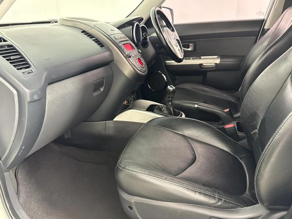 2014-Kia-Soul-20 image:5