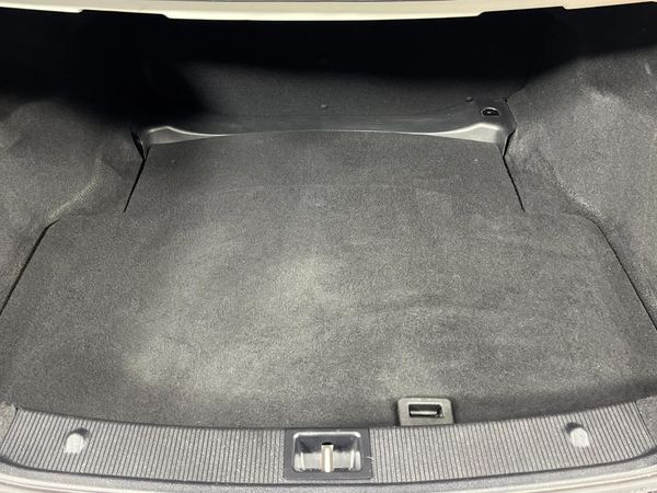 2010-Mercedes-Benz-C-Class-C-220-CDi-BE-Avantgarde-Auto image:10