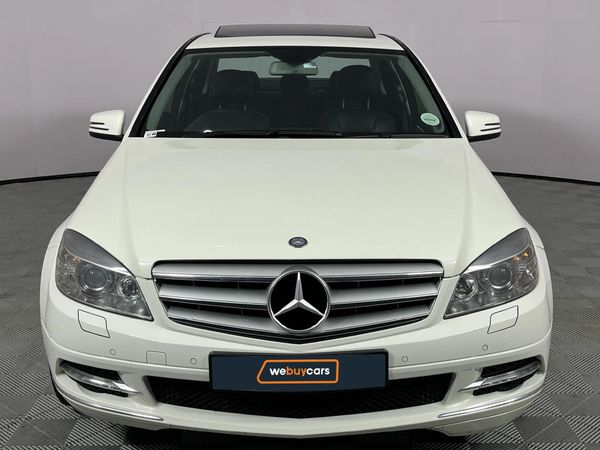 2010-Mercedes-Benz-C-Class-C-220-CDi-BE-Avantgarde-Auto image:11