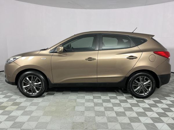 2015-Hyundai-ix35-17-CRDi-Premium image:16