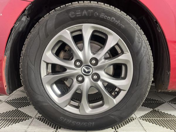 2022-Mazda-2-15-Dynamic-Auto-5-dr image:4