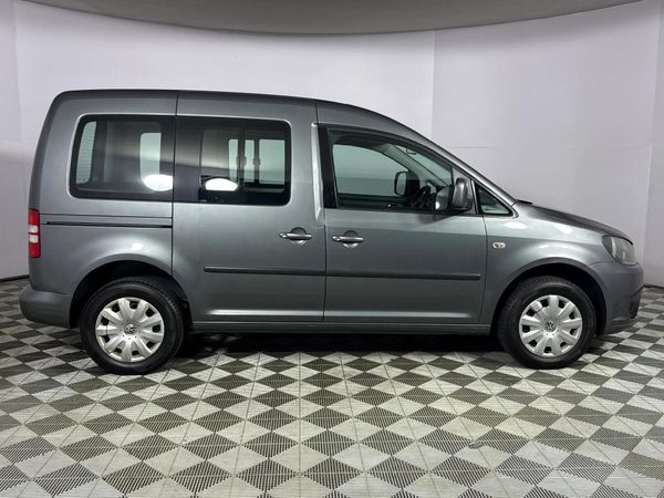 2013-Volkswagen-Caddy-16i-Trendline image:17