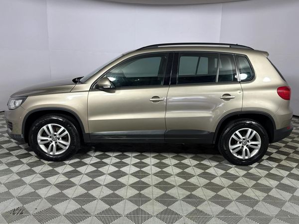 2013-Volkswagen-Tiguan-14-TSI-Bluemotion-Trend-Fun-Auto-110kW image:18