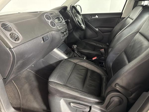 2013-Volkswagen-Tiguan-14-TSI-Bluemotion-Trend-Fun-Auto-110kW image:8