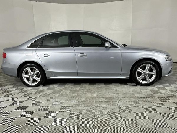 2015-Audi-A4-20-TDI-SE-Auto image:16