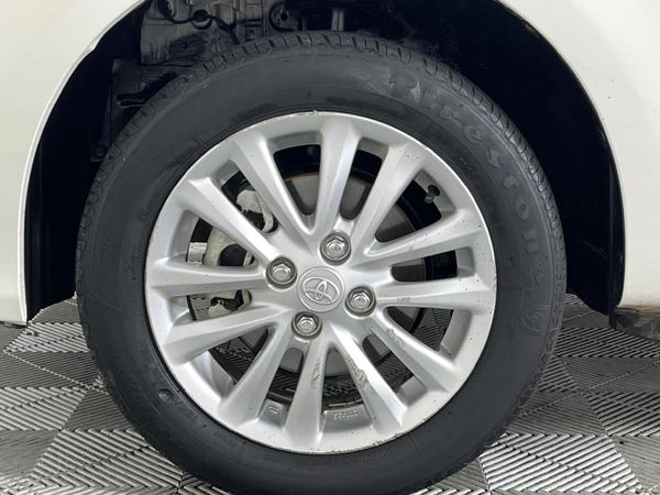 2019-Toyota-Etios-15-XS-5-dr image:4