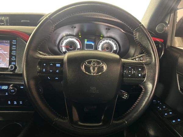 2019-Toyota-Hilux-28-GD-6-GR-S-4x4-Auto-Double-Cab image:11
