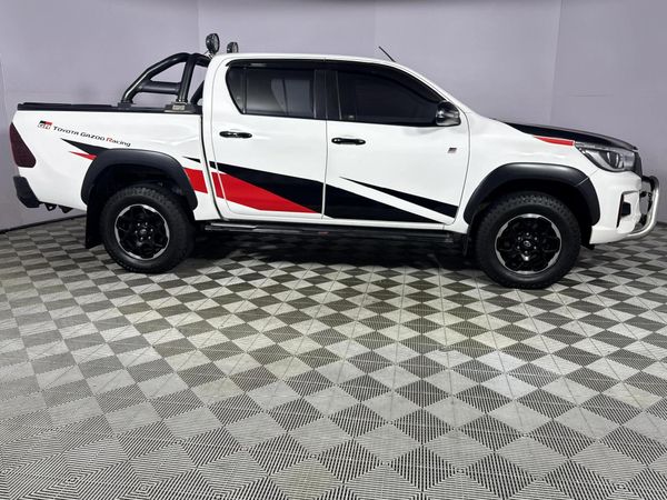 2019-Toyota-Hilux-28-GD-6-GR-S-4x4-Auto-Double-Cab image:17