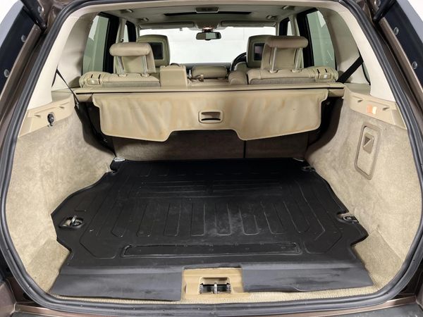 2010-Land-Rover-Range-Rover-50-V8-SC-SE image:13