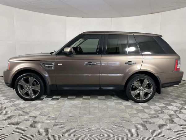 2010-Land-Rover-Range-Rover-50-V8-SC-SE image:18