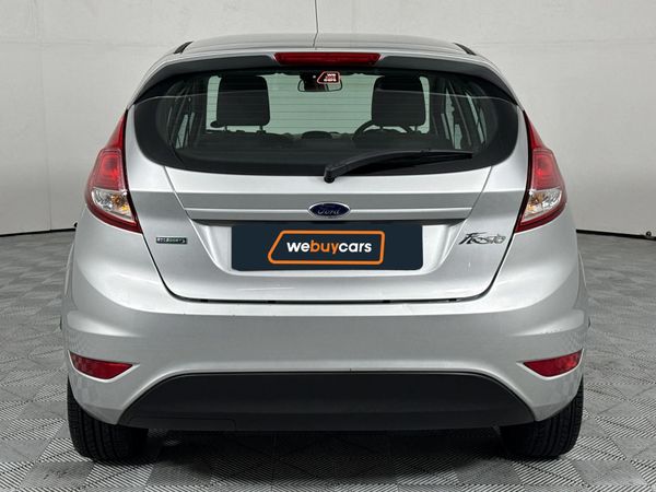 2016-Ford-Fiesta-10-EcoBoost-Ambiente-Auto-5-dr image:17