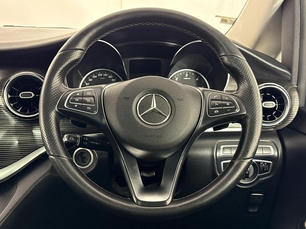 2019-Mercedes-Benz-V-Class-V-250-Bluetec-Auto image:12